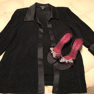 Dress Barn Woman Collection Black & Silver Top Looks like a Jacket/Tank 18W